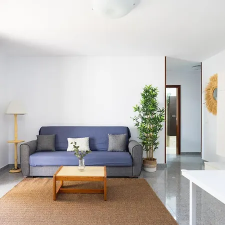 Eden Melicoton Scape Apartment Candelaria